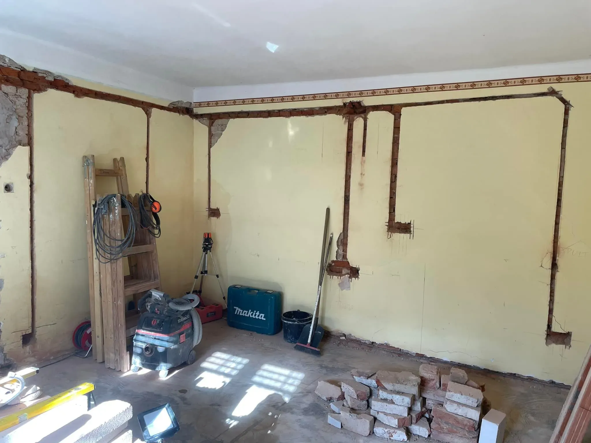 Villanyszerelési munka 20